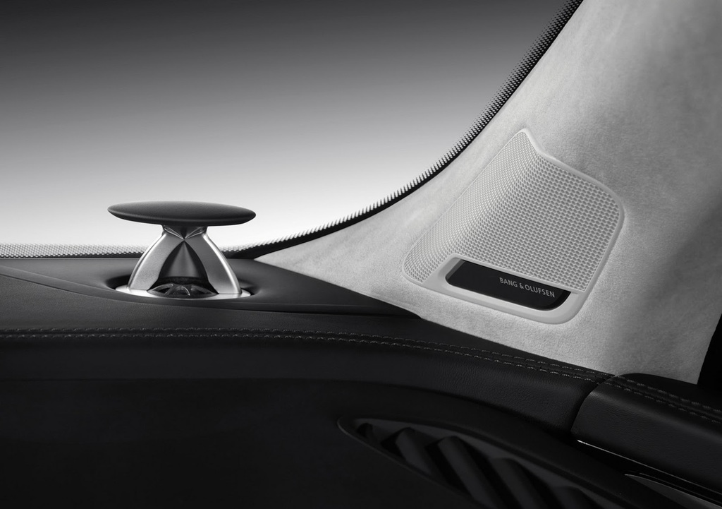 Yeni Q7'de 23 Hoparlörlü Ses Sistemi