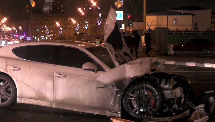 BMW ve Porsche’nin Sokak Yarışı Ölüm Getiriyordu