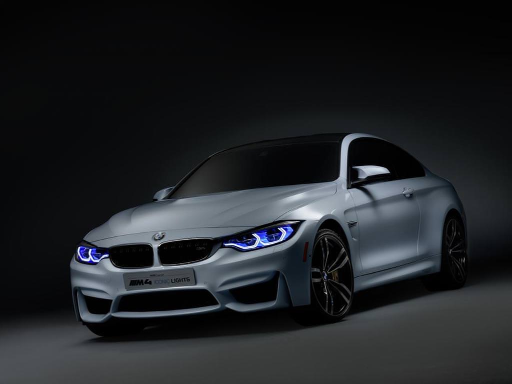 BMW M4 Concept Iconic Lights Kendini Gösterdi
