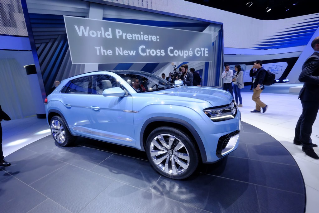 2015 Detroit Otomobil Fuarı Kapılarını Açtı