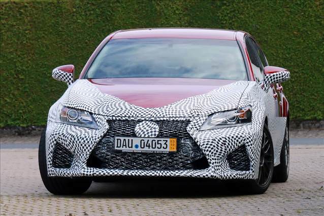 2015 Detroit Otomobil Fuarı Kapılarını Açtı