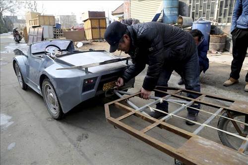 Torununa Lamborghini Yaptı