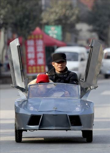 Torununa Lamborghini Yaptı