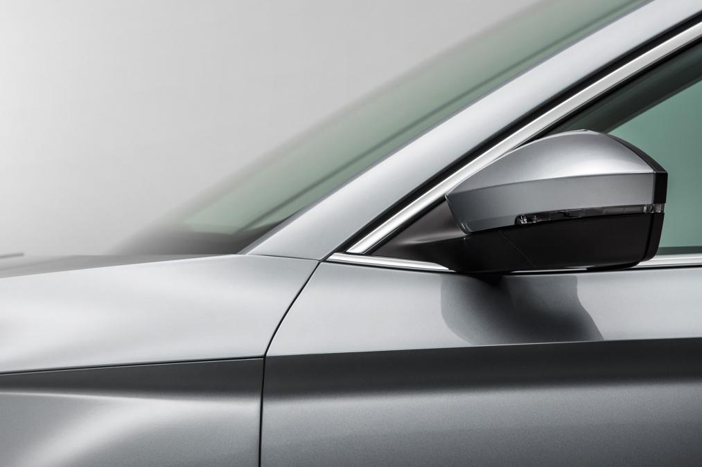 Skoda Superb de Yıldızlar Geçidinde