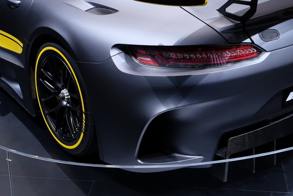 Cenevre’de AMG GT3 Gazlaması