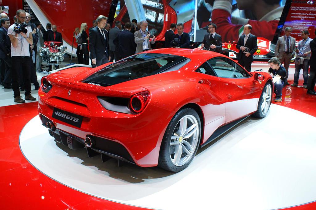 Ferrari 488 GTB de Fuarda