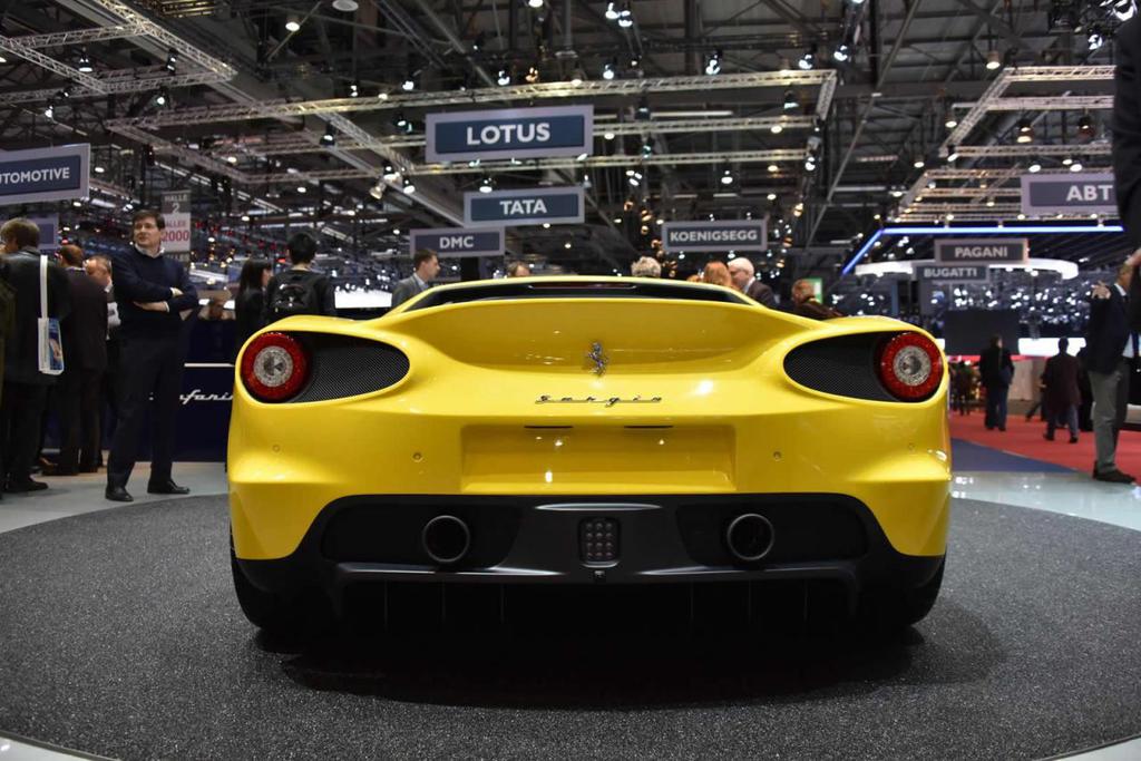 6 Adet Üretilen Ferrari Fuarın Yıldızları Arasında