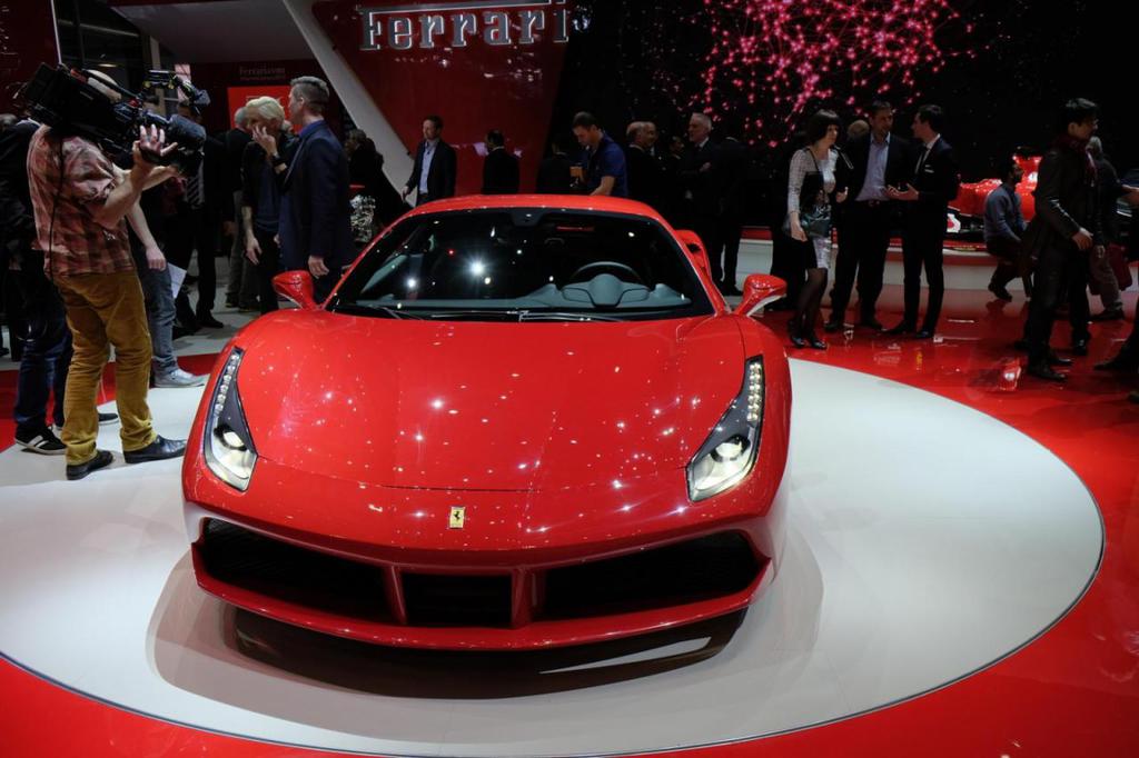 Ferrari 488 GTB de Fuarda