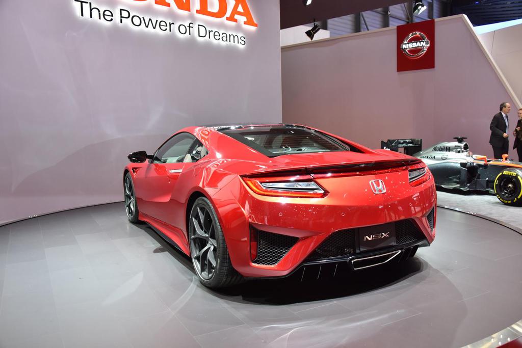 Honda NSX Avrupa’ya Adım Attı
