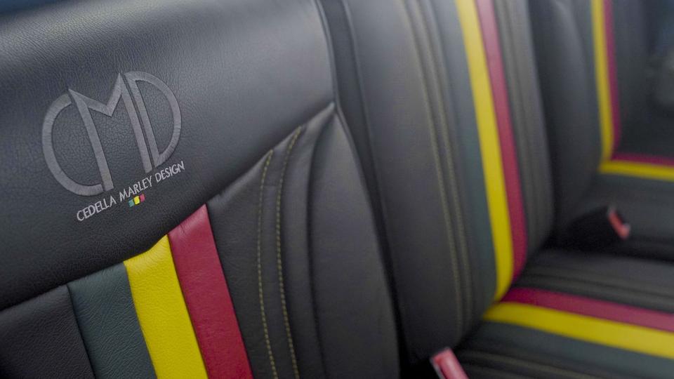 Bob Marley’in Land Rover’ı Yeniden Doğdu