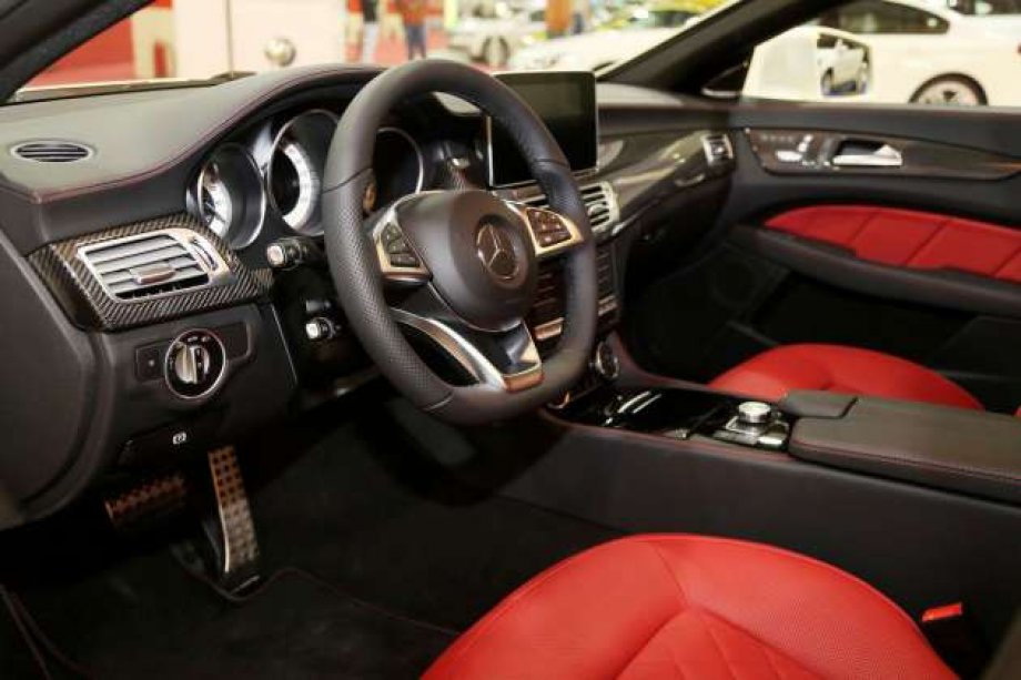 Irak'ta Gerçekleşen Otomobil Fuarına İlgi Yoğundu