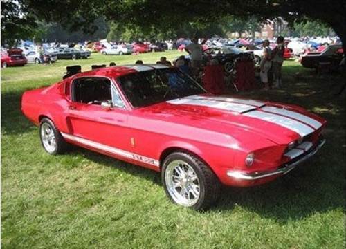 Çöplükten Çıkan Lüks Otomobiller