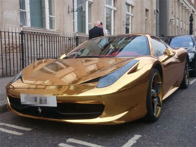 Suudi milyarderin altın kaplamalı otomobilleri