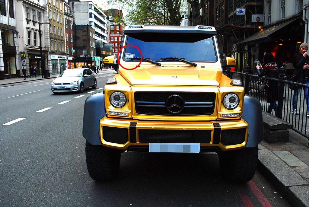 Suudi milyarderin altın kaplamalı otomobilleri