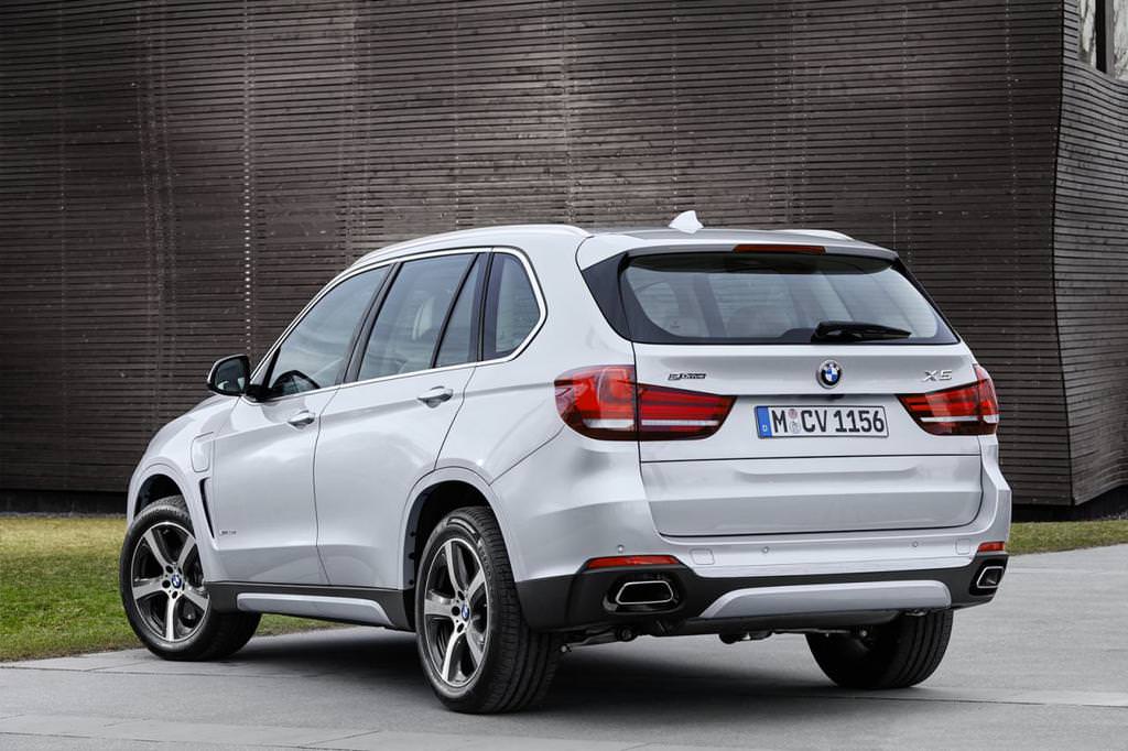 100 km’de 3.3 Litre Yakan BMW