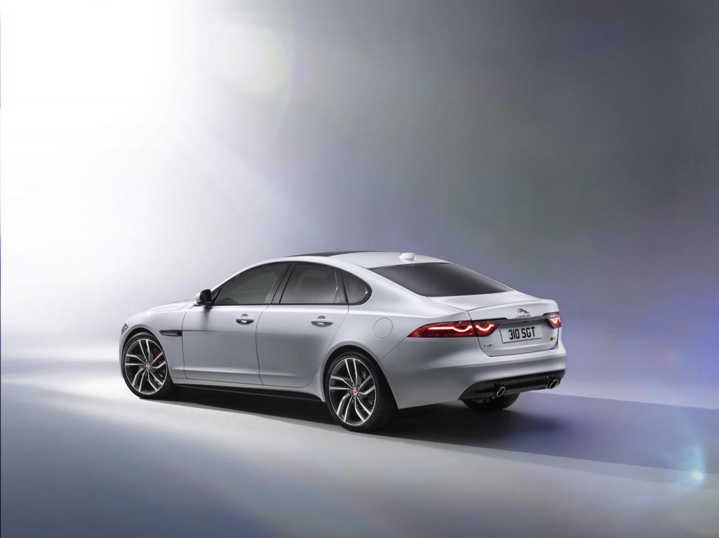 Yeni Jaguar XF New York Otomobil Fuarı’nda Tanıtılacak