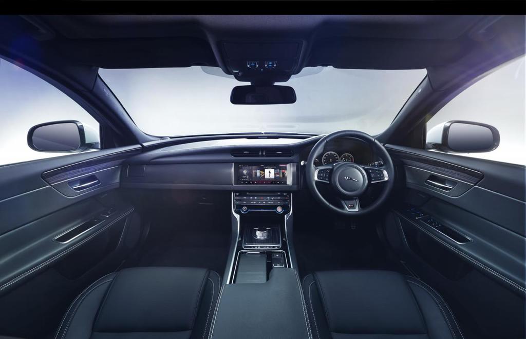 Yeni Jaguar XF New York Otomobil Fuarı’nda Tanıtılacak