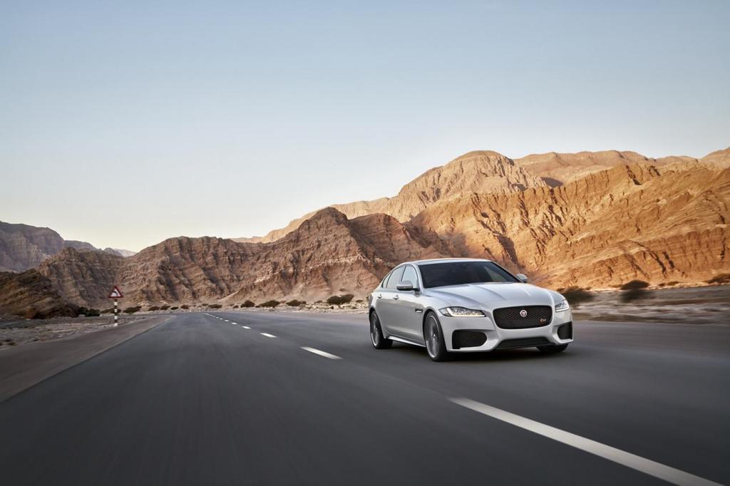 Yeni Jaguar XF New York Otomobil Fuarı’nda Tanıtılacak