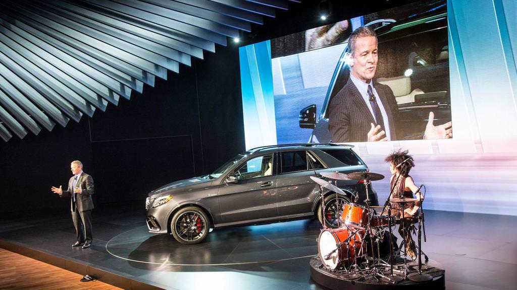 Mercedes-Benz GLE Parlıyor