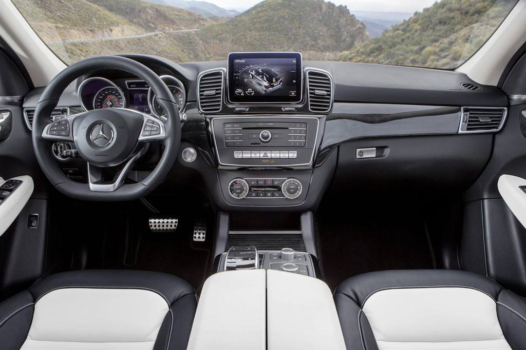 Mercedes-Benz GLE Parlıyor