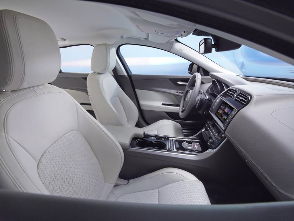 Jaguar XE’nin Üretimine Başlandı