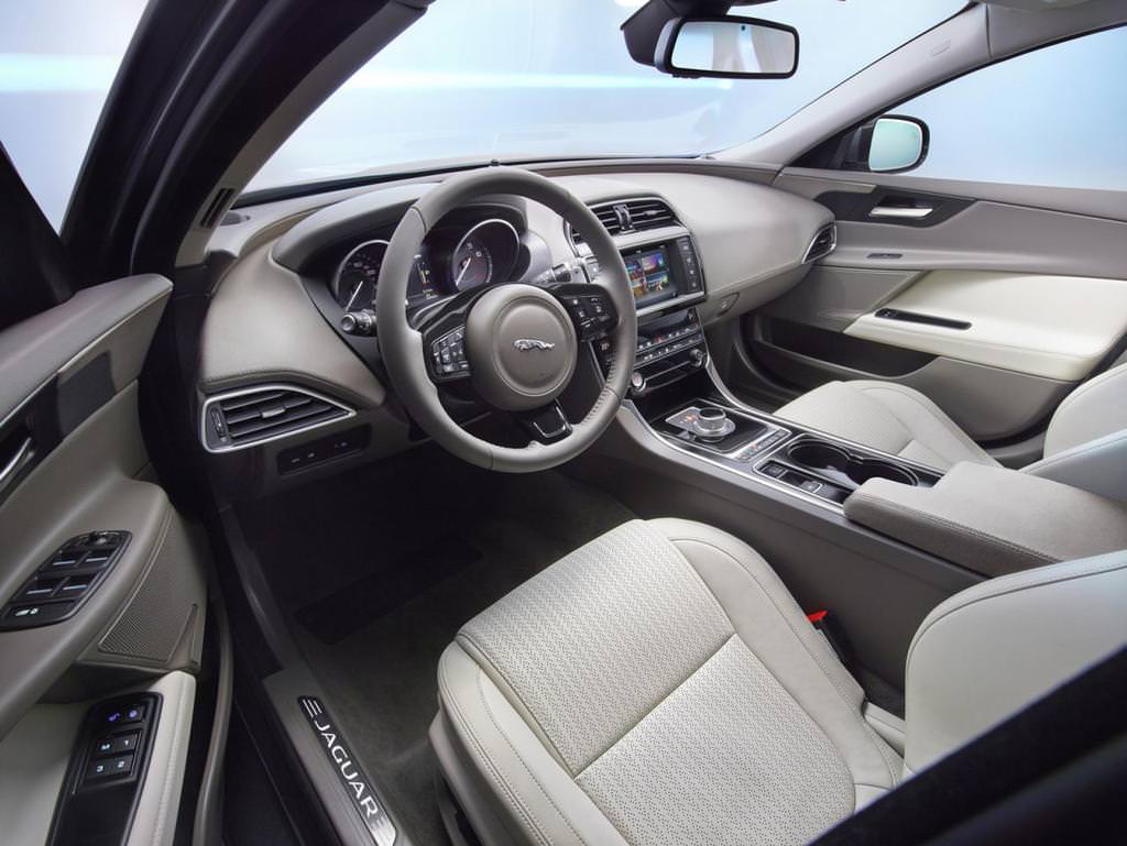Jaguar XE’nin Üretimine Başlandı