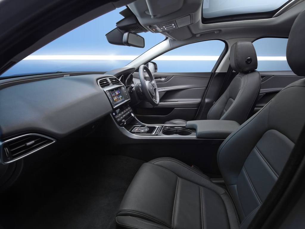Jaguar XE’nin Üretimine Başlandı