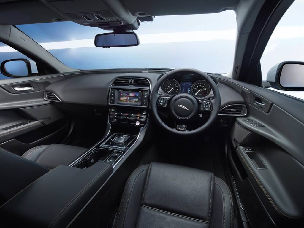 Jaguar XE’nin Üretimine Başlandı