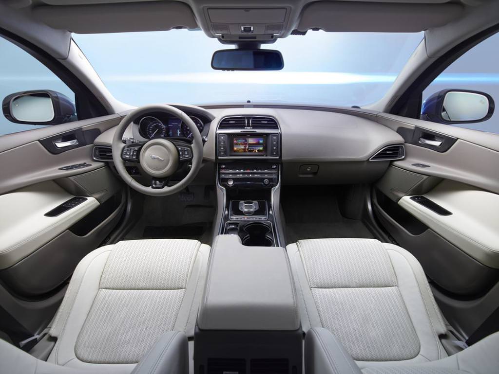 Jaguar XE’nin Üretimine Başlandı