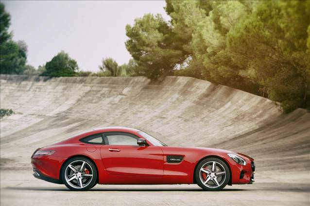 AMG GT’nin Türkiye Fiyatı Belli Oldu
