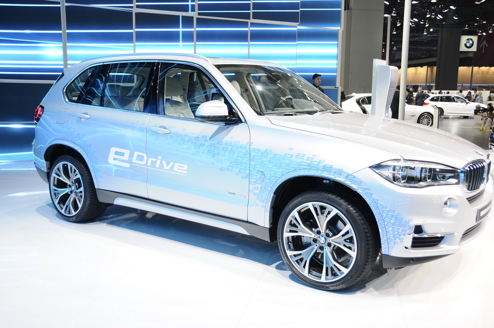 BMW’nin Ekonomik SUV’u