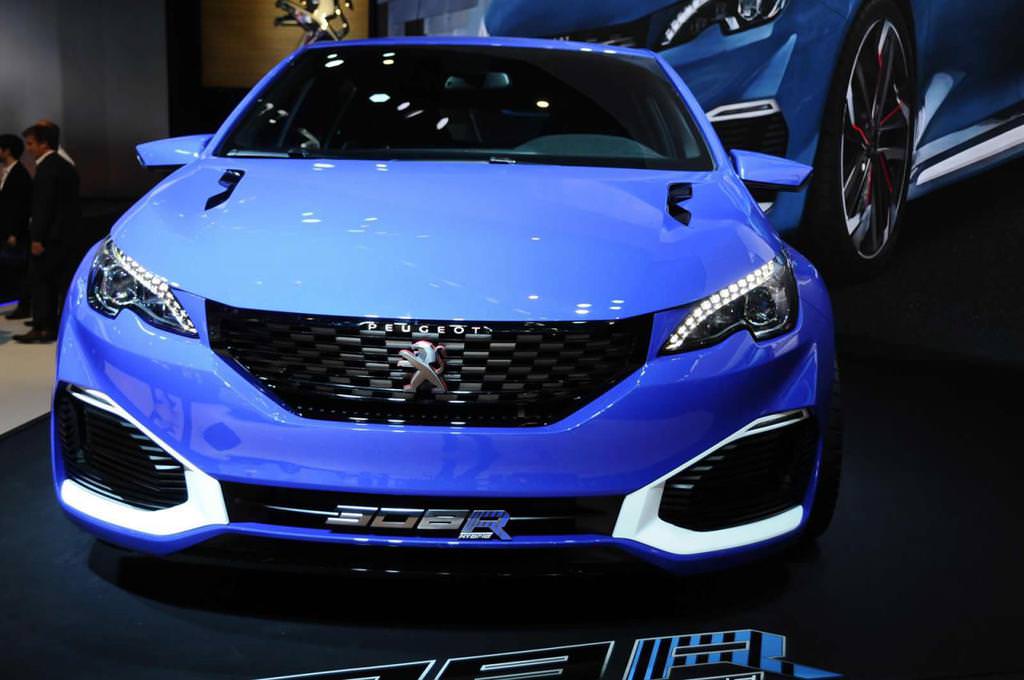 Peugeot’nun 500 HP’lik Otomobili Şangay’da Parlıyor