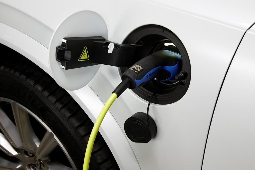 100 Km’de 2.1 Litre Yakıyor