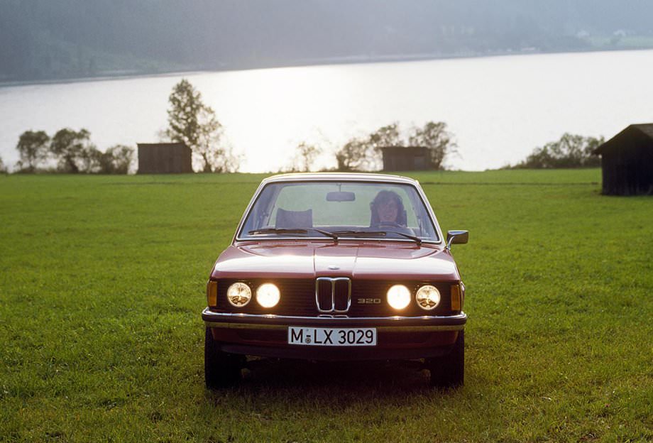 BMW, 3 Serisi'nin 40'ıncı Yılını Kutluyor