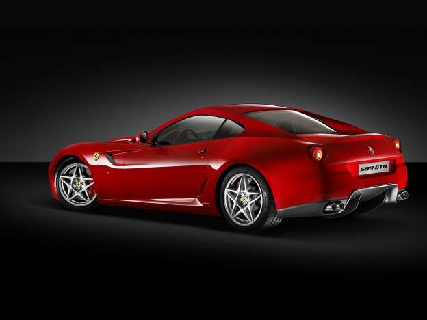 Cristiano Ronaldo’nun Muhteşem Otomobil Koleksiyonu