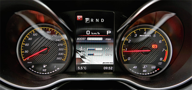Karşılaştırma: Mercedes-AMG GT S, Porsche 911 Turbo