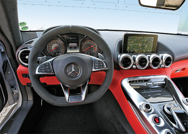 Karşılaştırma: Mercedes-AMG GT S, Porsche 911 Turbo