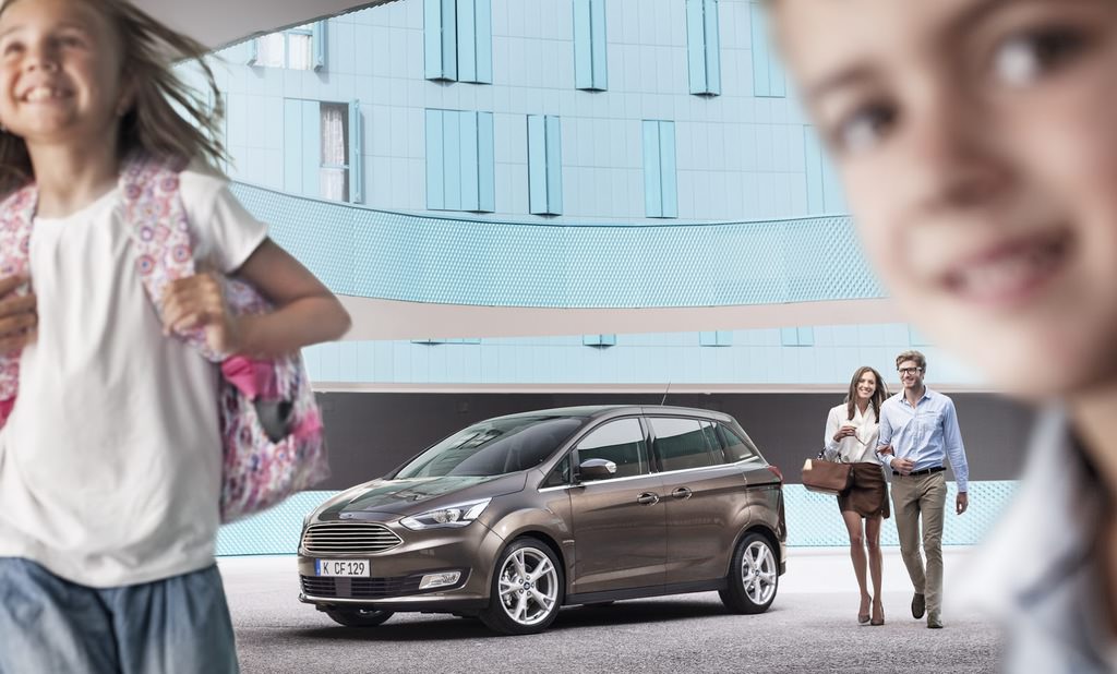 C-Max Yenilenen Haliyle Satışa Sunuldu