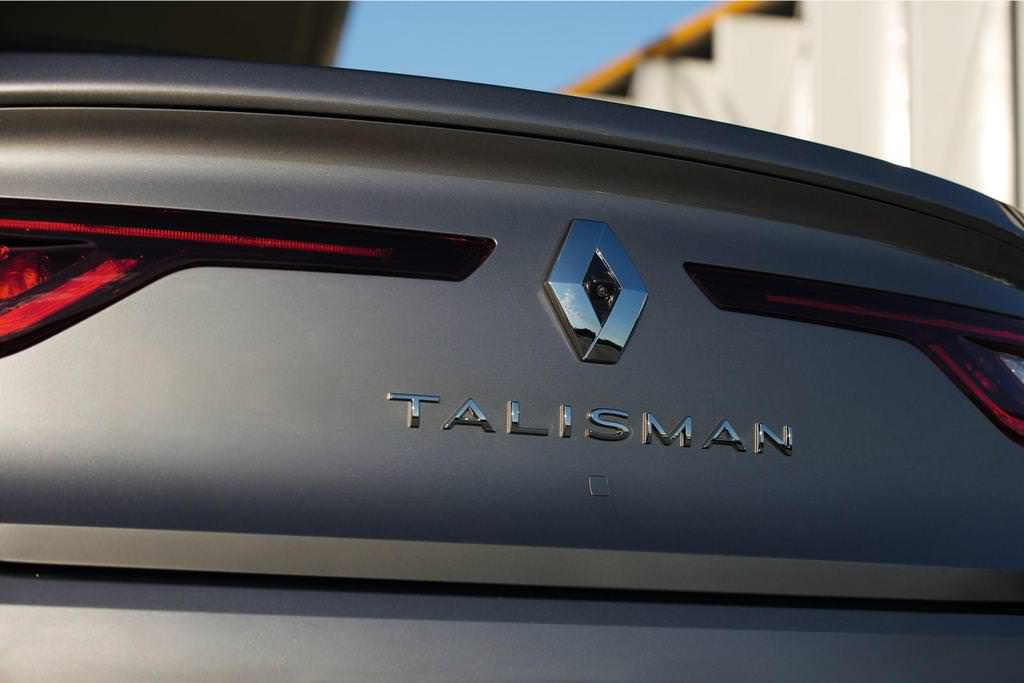 Renault Talisman Gün Yüzüne Çıktı