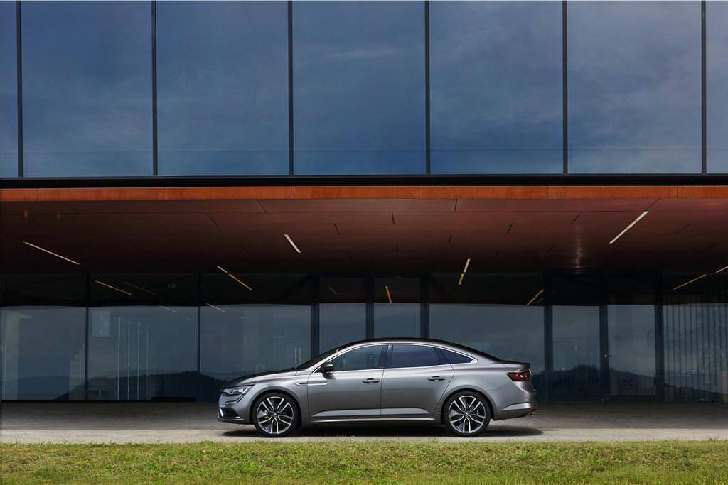 Renault Talisman Gün Yüzüne Çıktı