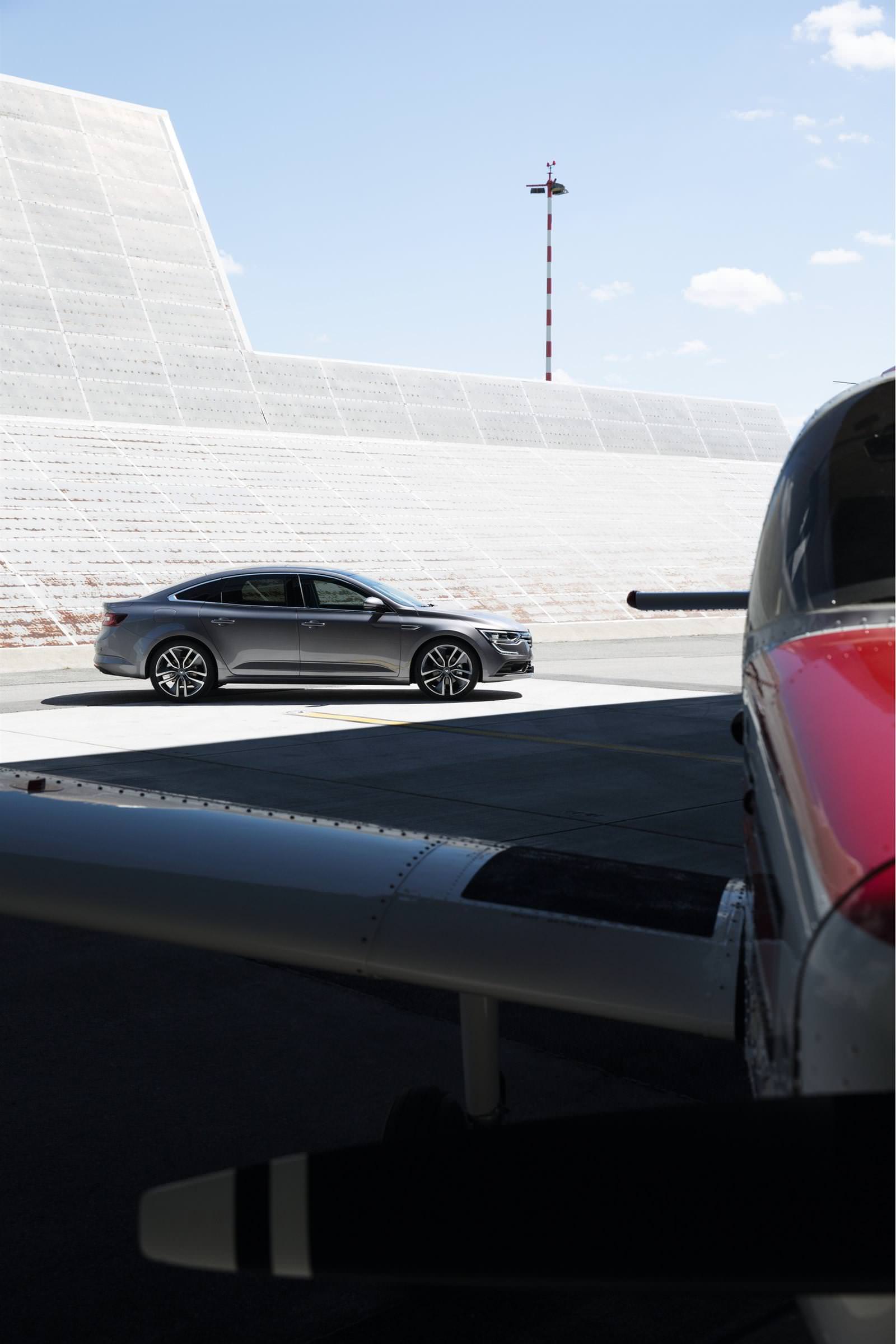 Renault Talisman Gün Yüzüne Çıktı