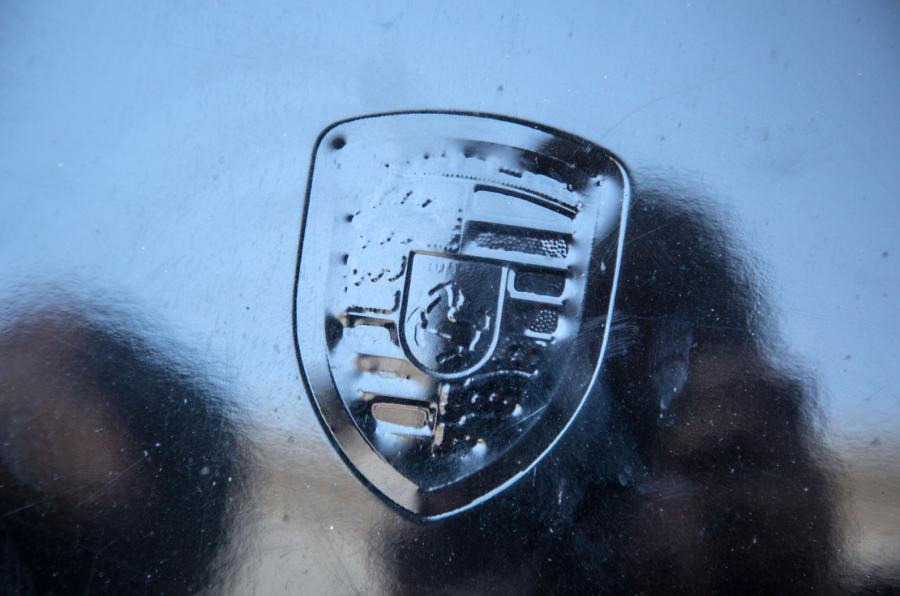 Makyajlı 911 Hafif Kamuflajla Kendini Gösterdi