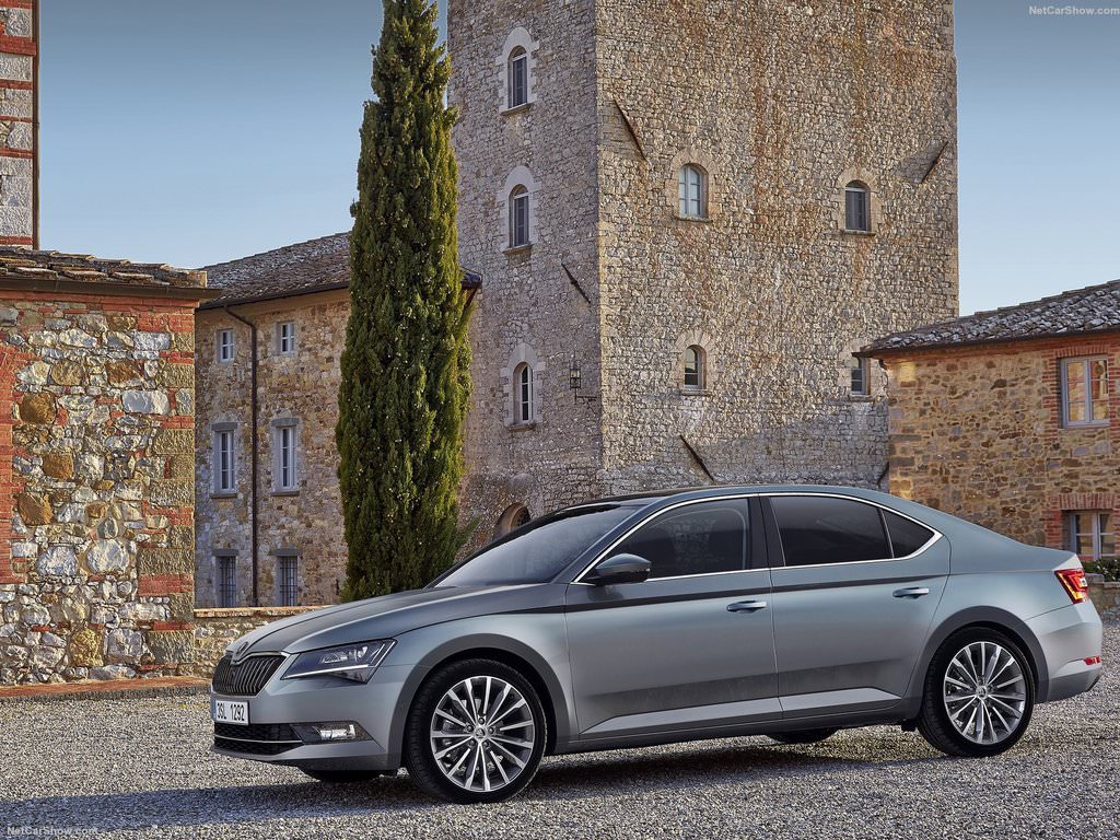 Yeni Skoda Superb Satışa Sunuldu
