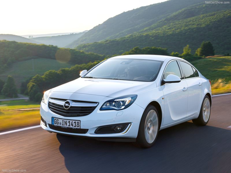 Insignia Dizel Otomatiğe Kavuştu