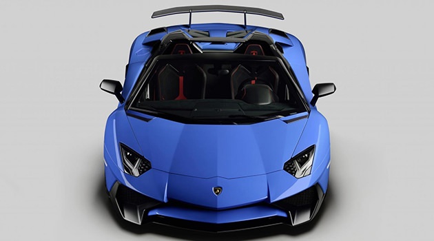 Aventador Super Veloce Roadster Güzeller Geçidinde