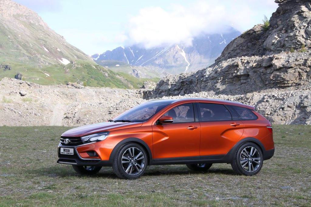 Lada Vesta Cross Gün Yüzüne Çıktı