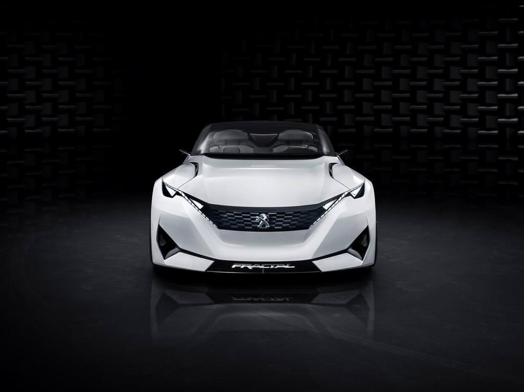 Peugeot Fractal Frankfurt’ta Boy Gösterecek
