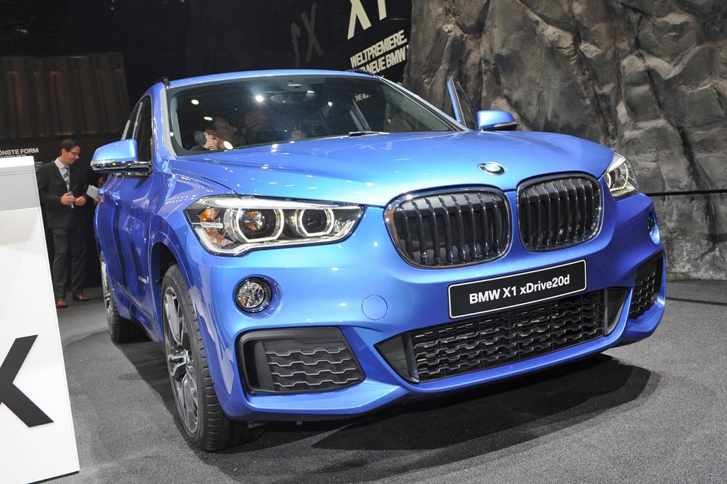 Yeni BMW X1 Fuarın Yıldızları Arasında