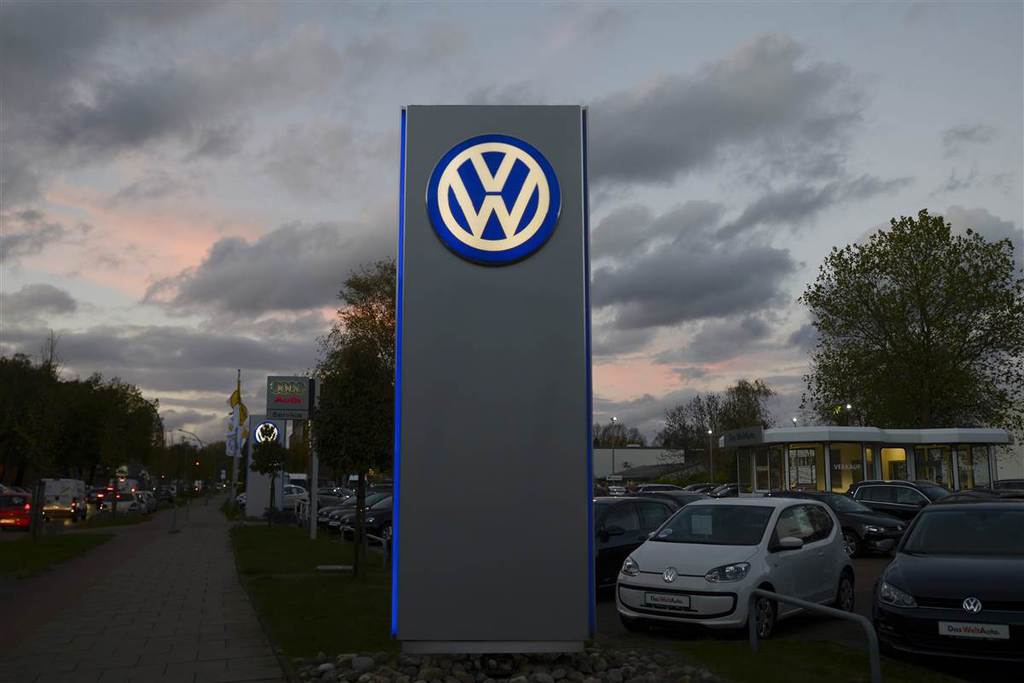 Volkswagen Sorunu Çözmek İçin Kolları Sıvadı