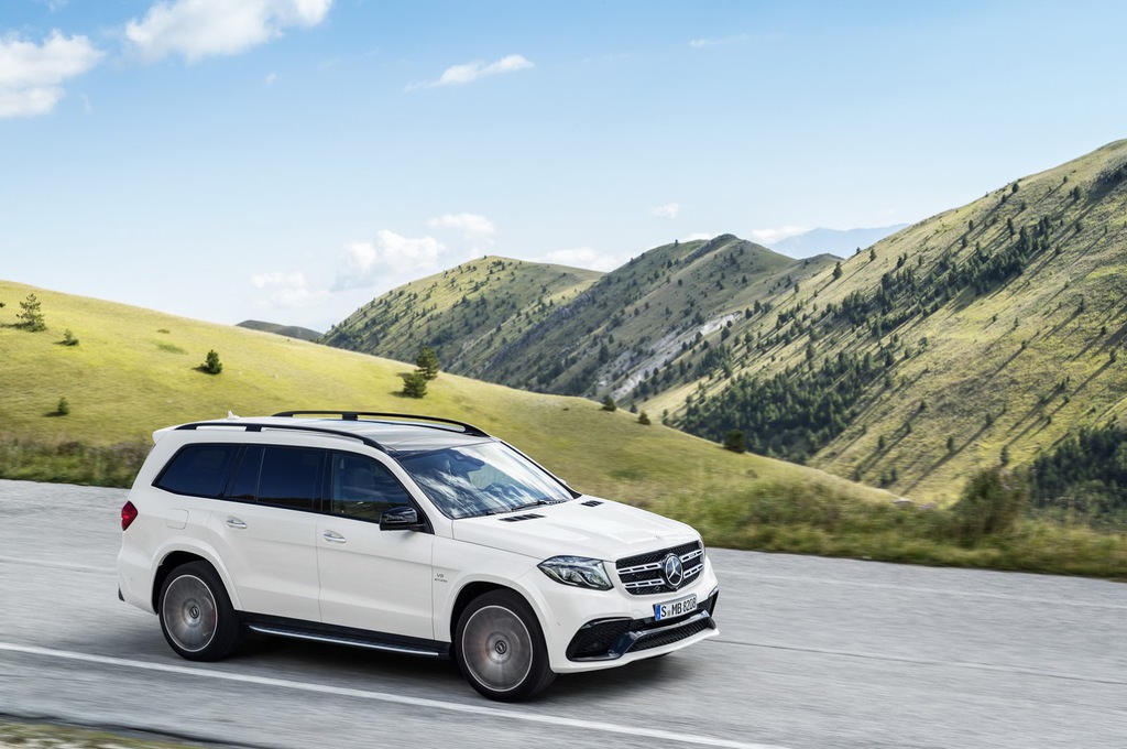Mercedes-Benz GLS Gün Yüzüne Çıktı